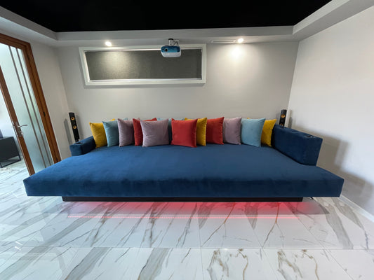 Customisable Dreamcoat daybed - Leisure Lounges
