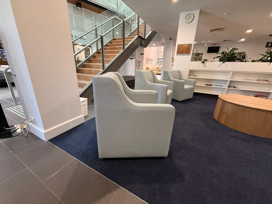 Commercial gallery — photo 1