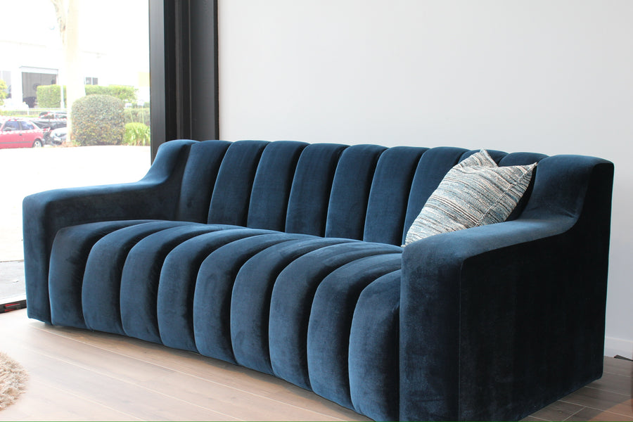 Custom lounges gallery — photo 39
