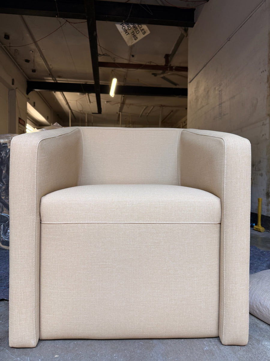 Commercial gallery — photo 8