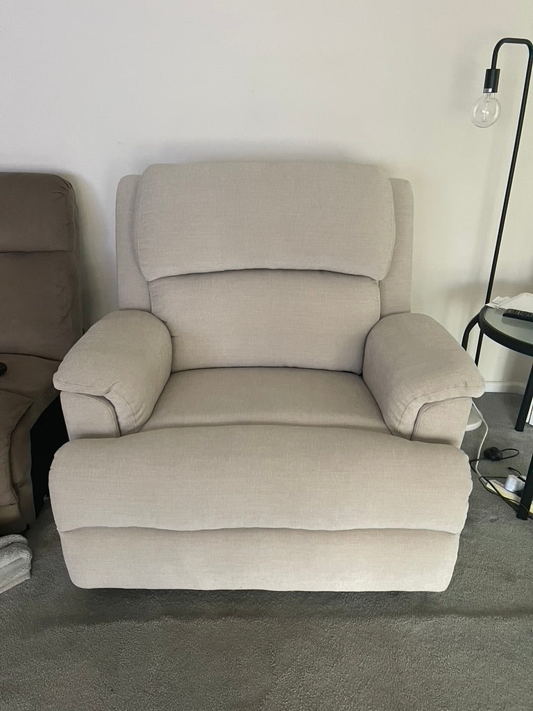 Commercial gallery — photo 104