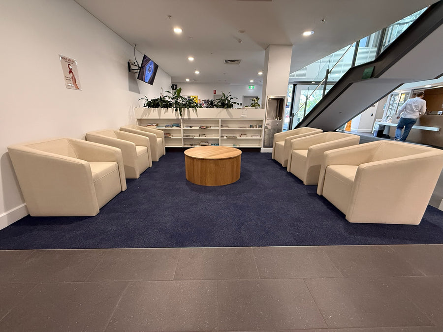 Commercial gallery — photo 3
