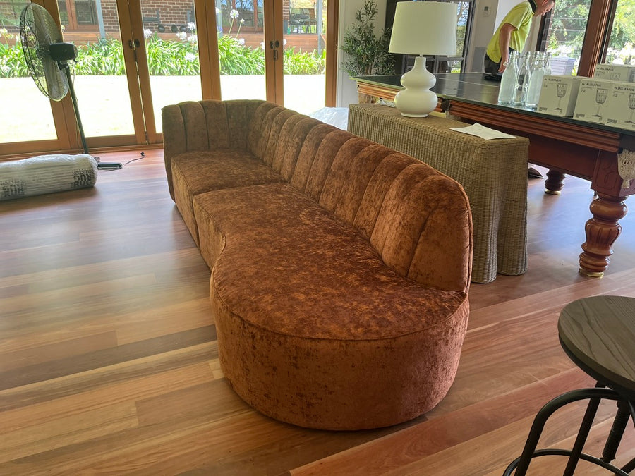 Custom lounges gallery — photo 53