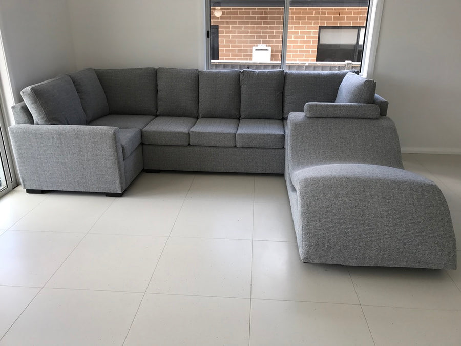 Custom lounges gallery — photo 152