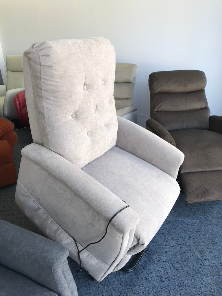 Commercial gallery — photo 17
