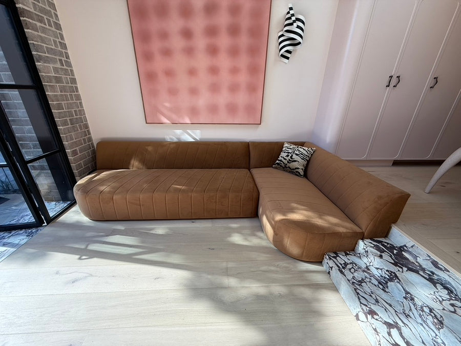 Commercial gallery — photo 15