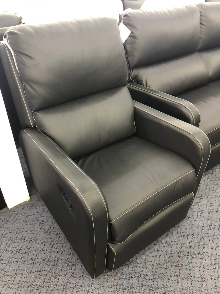 Commercial gallery — photo 44