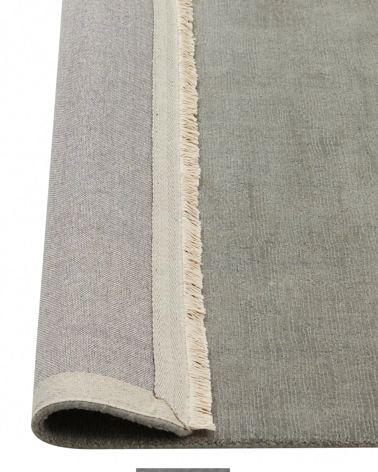 Alessandre Wool Rug | Handmade Luxury Rugs in 6 Colours – Weave