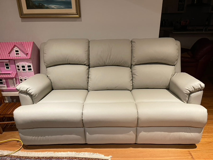 Commercial gallery — photo 112