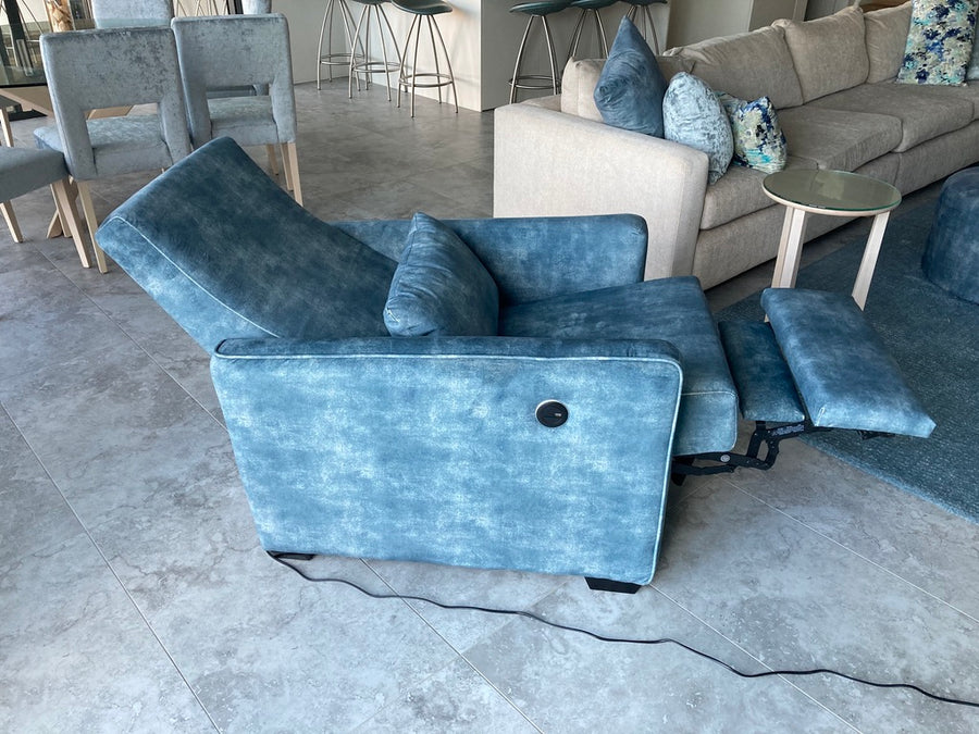 Commercial gallery — photo 93