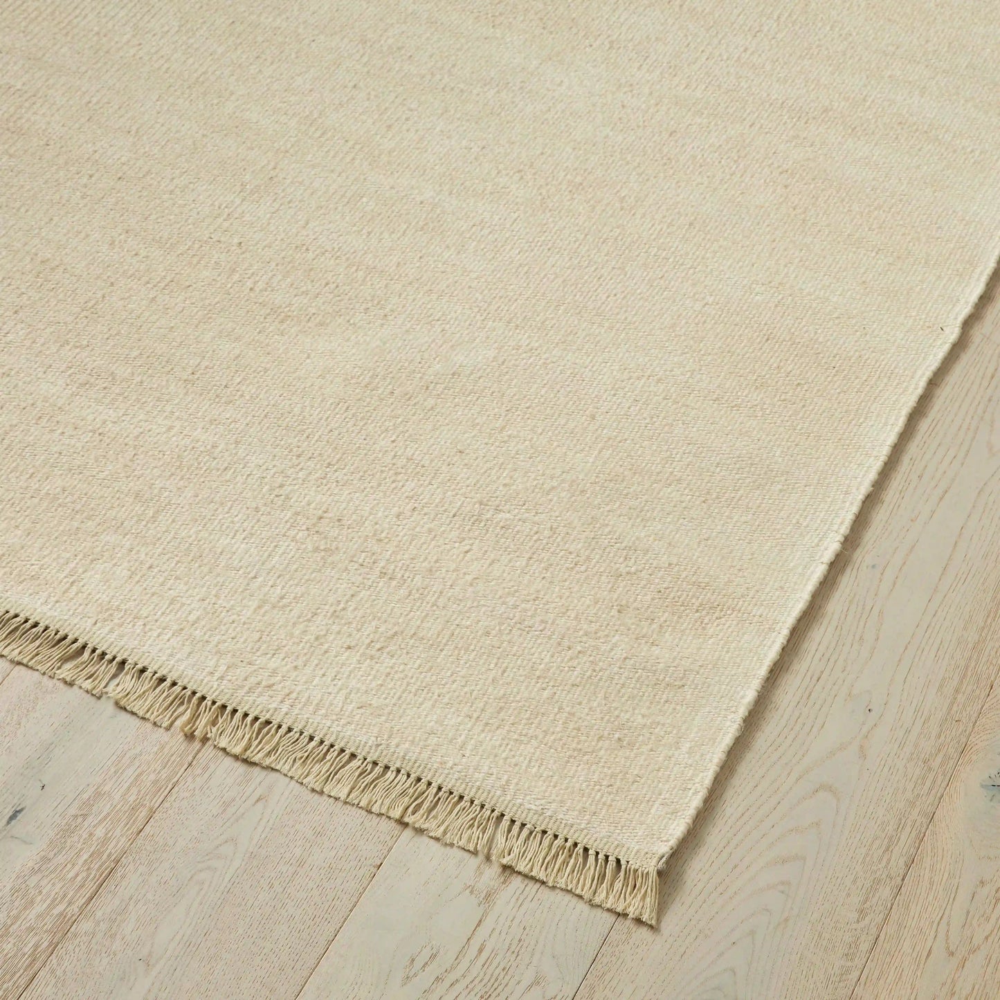 Emilio Rug | Handwoven Linen Rug in 5 Colours - Weave