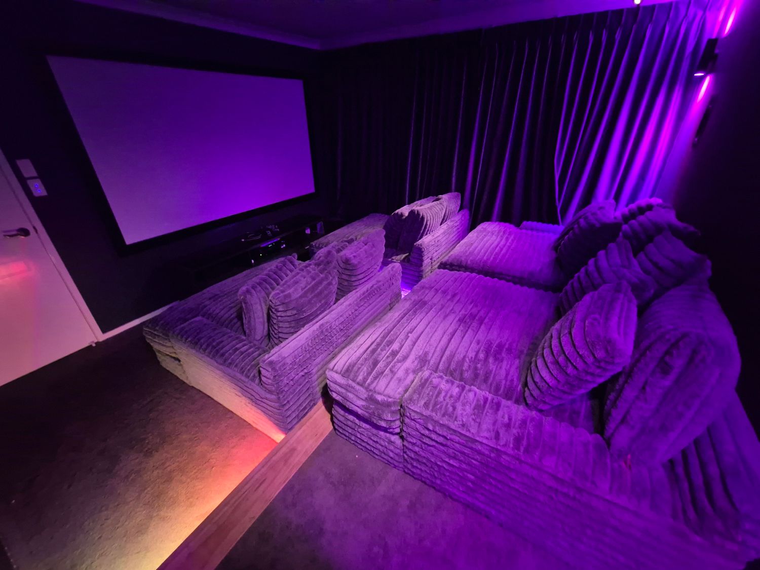 Interior Design Home Theatre Sofa Bed THE TED THEATRE ROOM COMBO